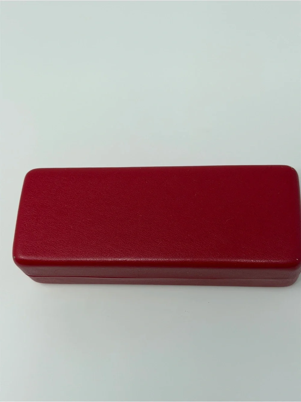 Red Leather Women's Sunglasses Accessory Case